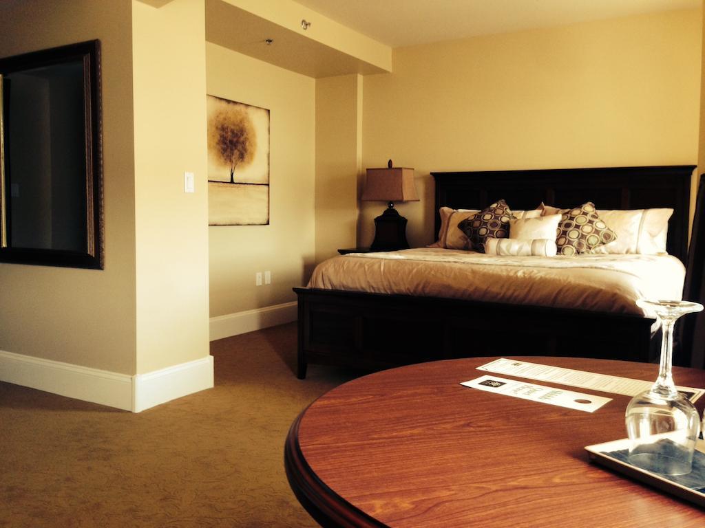 Grant Hall Hotel Moose Jaw Room photo